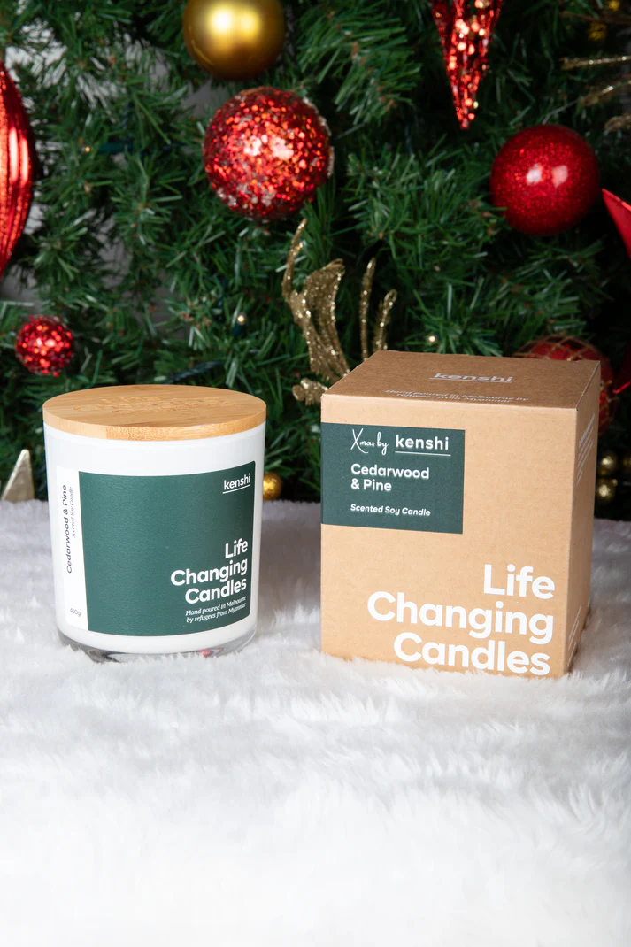 Medium Kenshi Candle – Cedarwood & Pine 220g